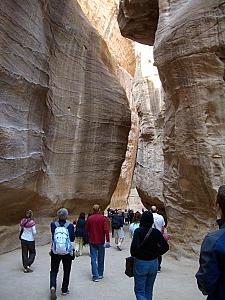 Hiking through the Siq.