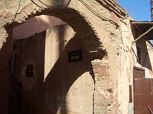 Walking to our Riad.