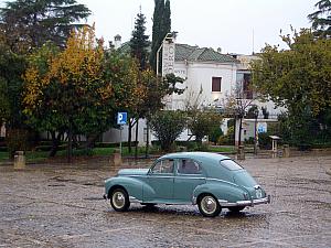 Ronda - fun old car.