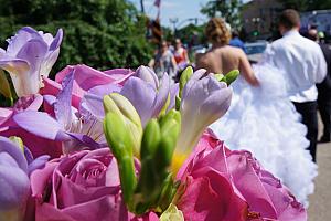 Walking to Chagrin Falls